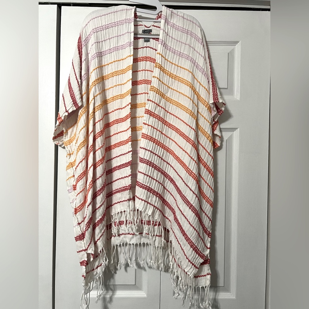 Aerie Boho Poncho/Kimono with Fringe. lightweight. NWOT, Multi Color, One Size